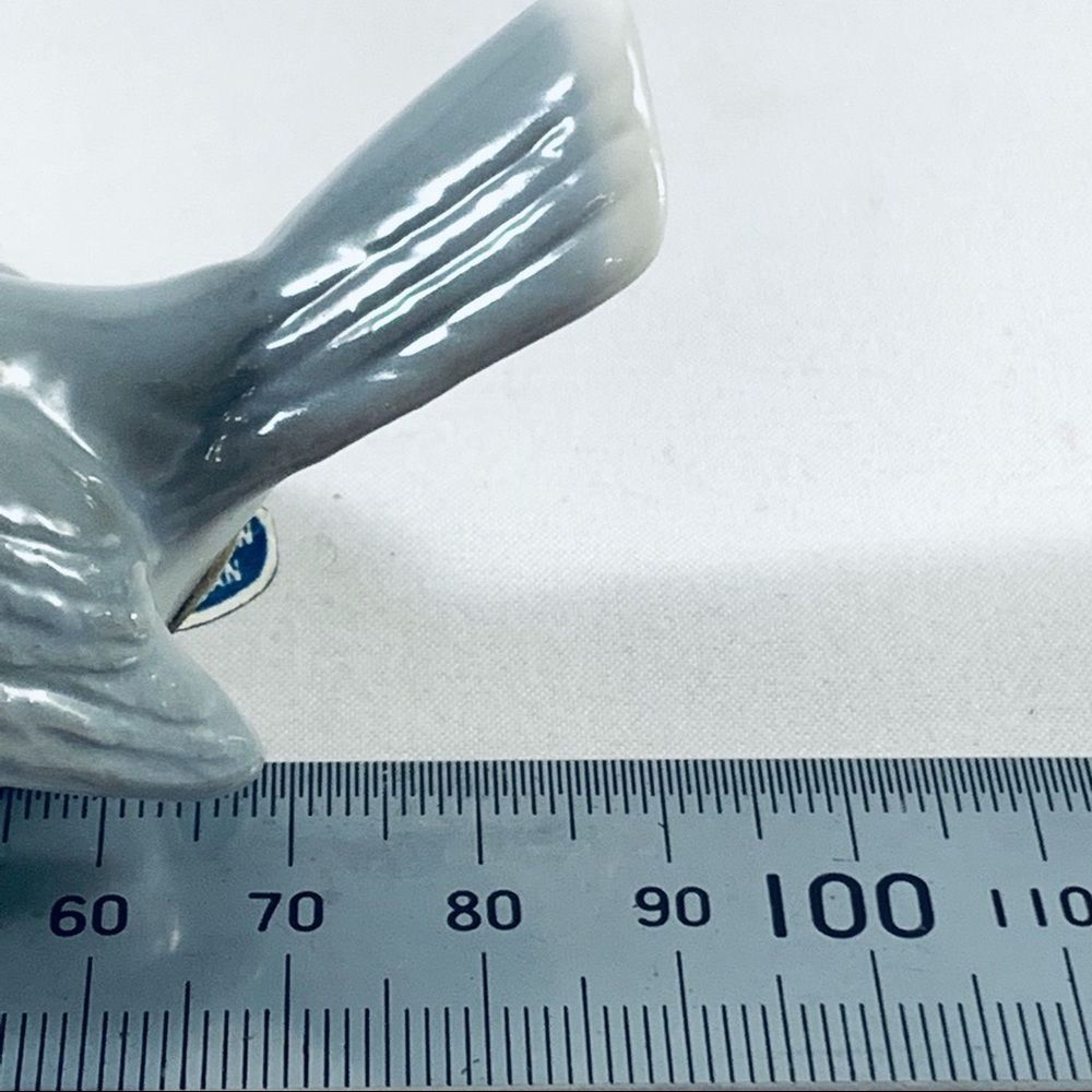 Vintage White & Grey China Bird Ornament Made In Japan - Picture 9 of 12